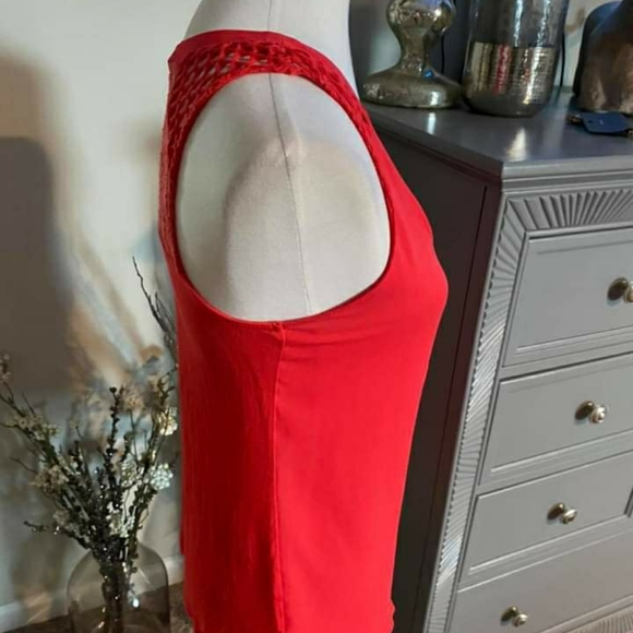 Express tank top - Picture 2 of 4